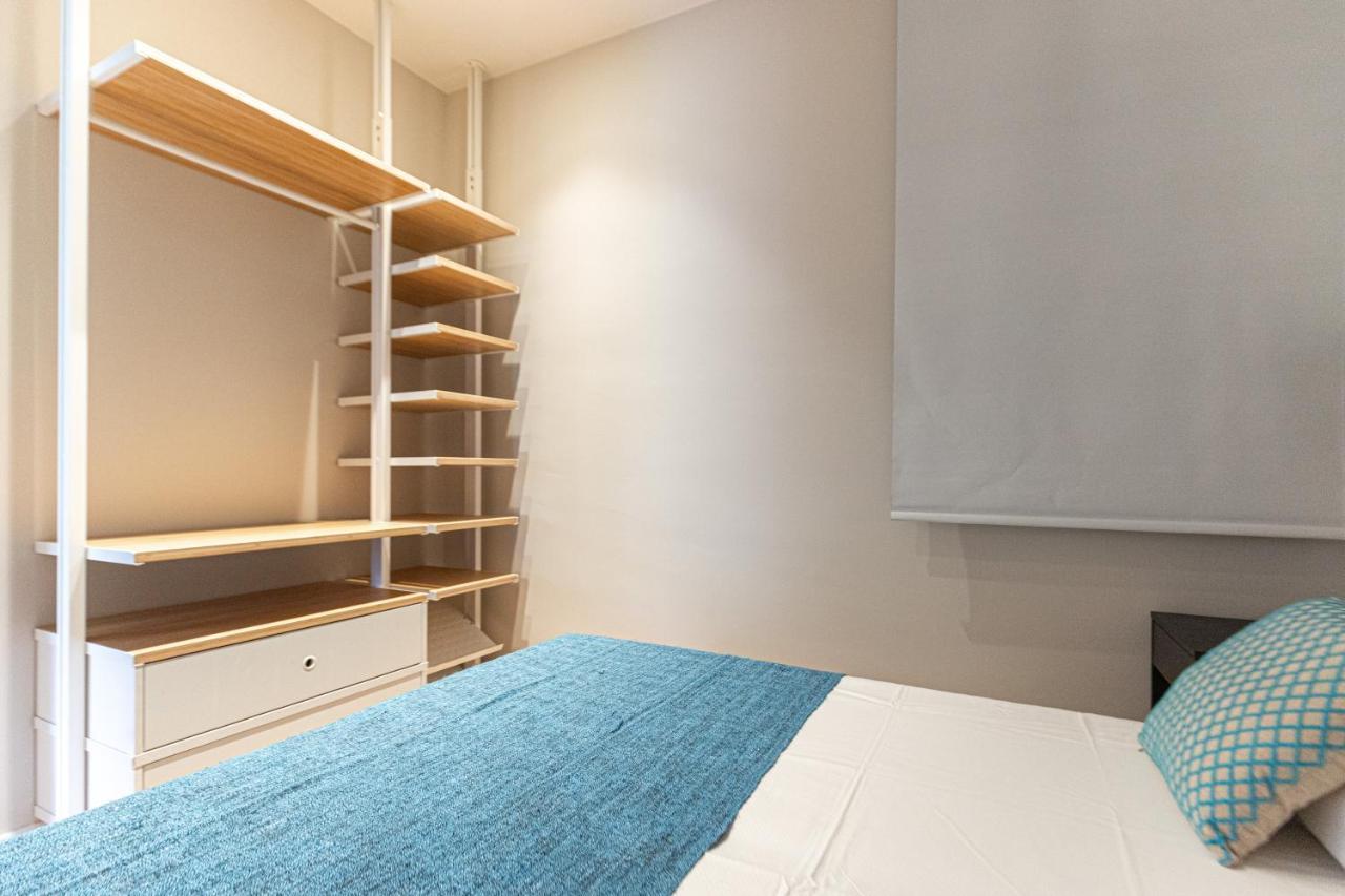 Atica Apartments - By Weflating Барселона Екстериор снимка